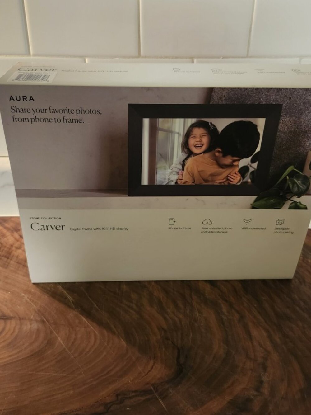 Aura Carver 10.1" Digital Picture Frame (Brand New, Factory Sealed)